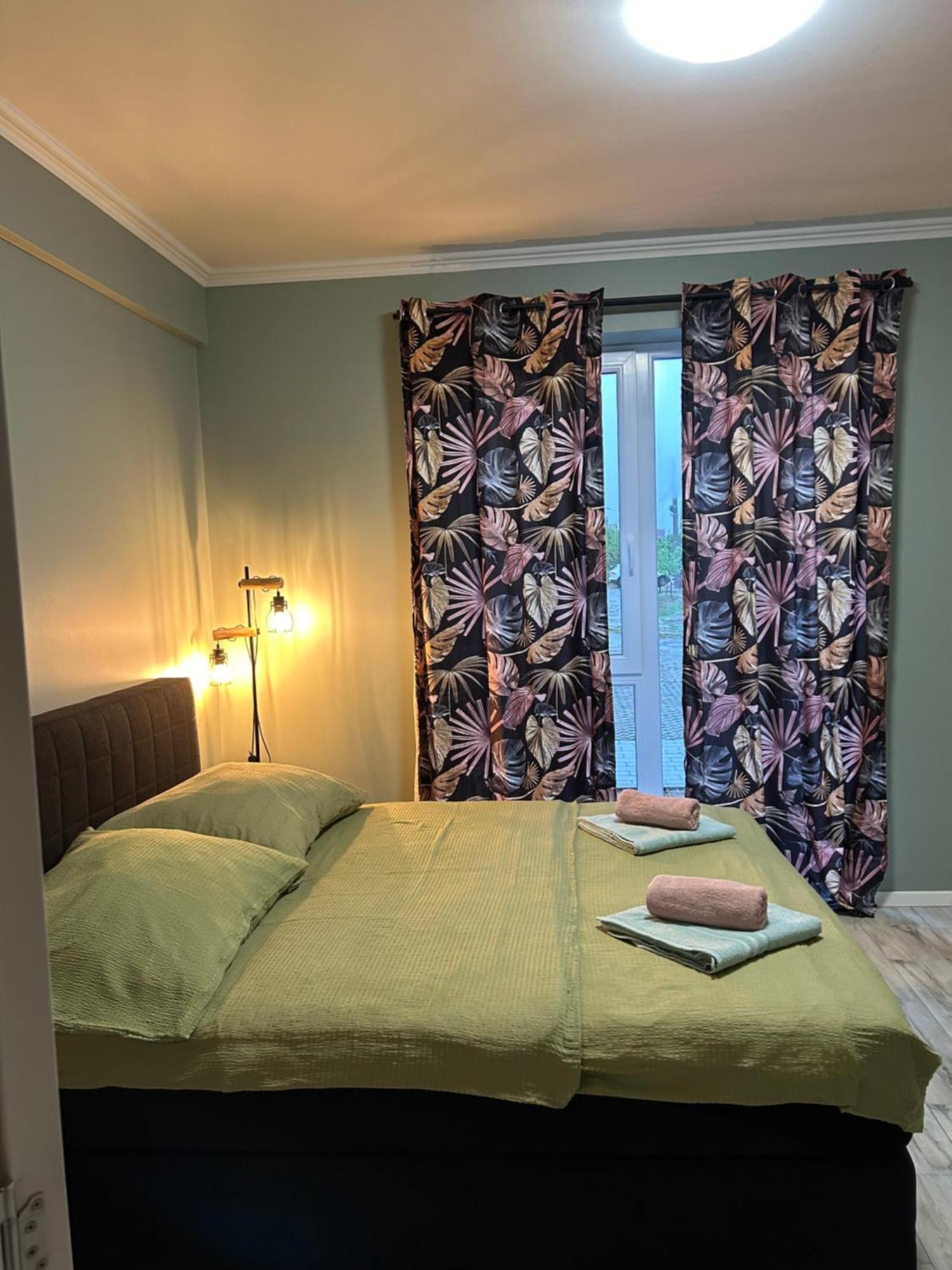 Becca 2 Apartment Sinmartin (Bihor)